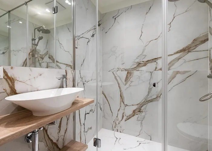 Premium - Moderne In Zentraler Lage Apartment