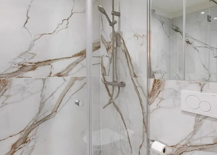 Premium - Moderne In Zentraler Lage
